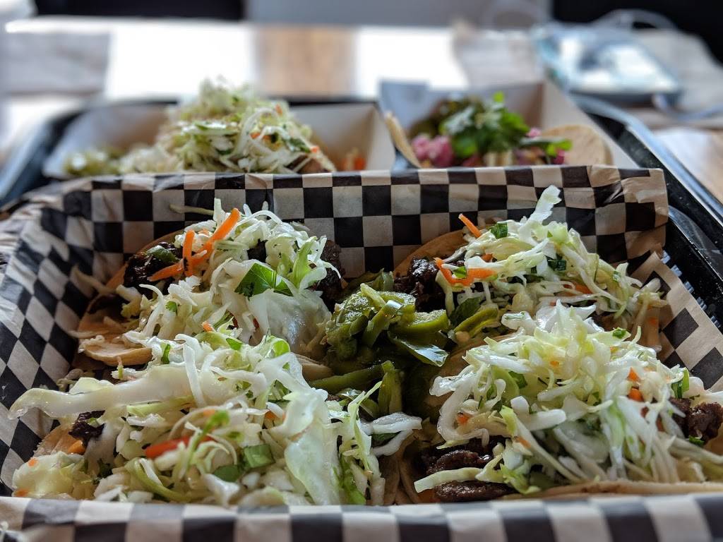 Marination Ma Kai | restaurant | 1660 Harbor Ave SW, Seattle, WA 98126, USA | 2063288226 OR +1 206-328-8226