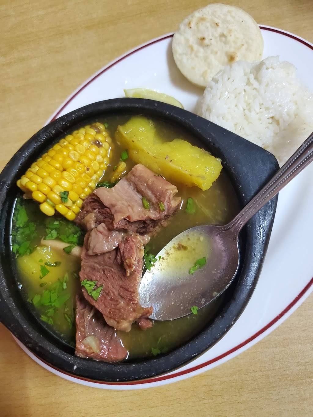 Tres Monitos Bakery | bakery | 5374 W 12th Ave, Hialeah, FL 33012, USA | 3055561321 OR +1 305-556-1321