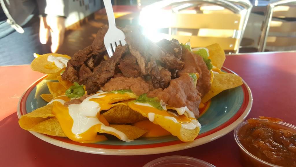 La Cumbre Taqueria SM | restaurant | 28 N B St, San Mateo, CA 94401, USA | 6503448989 OR +1 650-344-8989