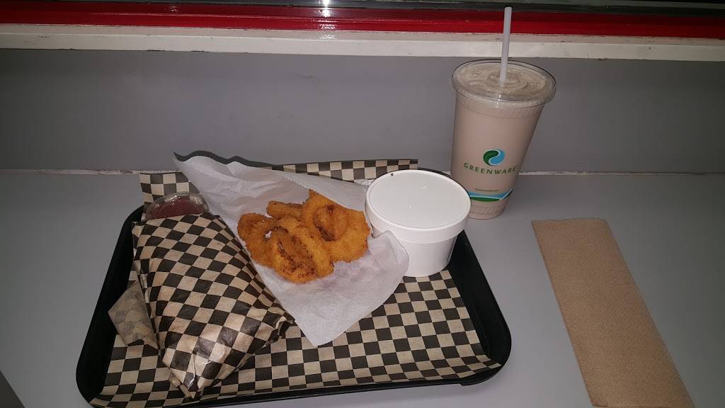 Scooters Burgers | restaurant | 5802 24th Ave NW, Seattle, WA 98107, USA | 2067822966 OR +1 206-782-2966