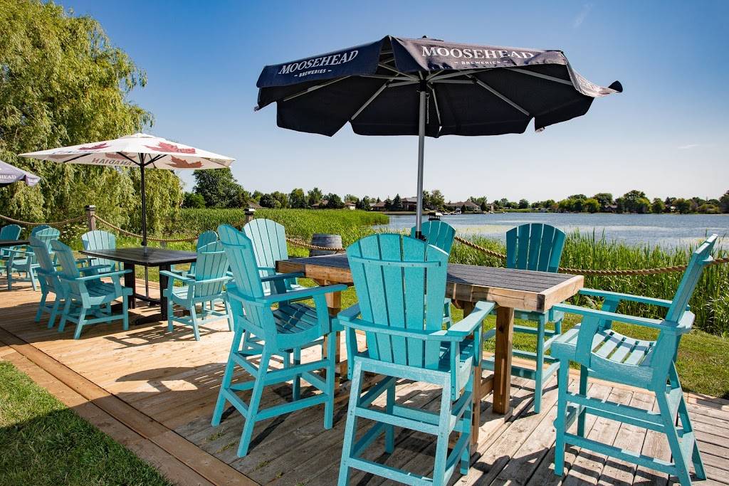 The Whistling Duck | restaurant | 75 Harbour St, Brighton, ON K0K 1H0, Canada | 6134754142 OR +1 613-475-4142