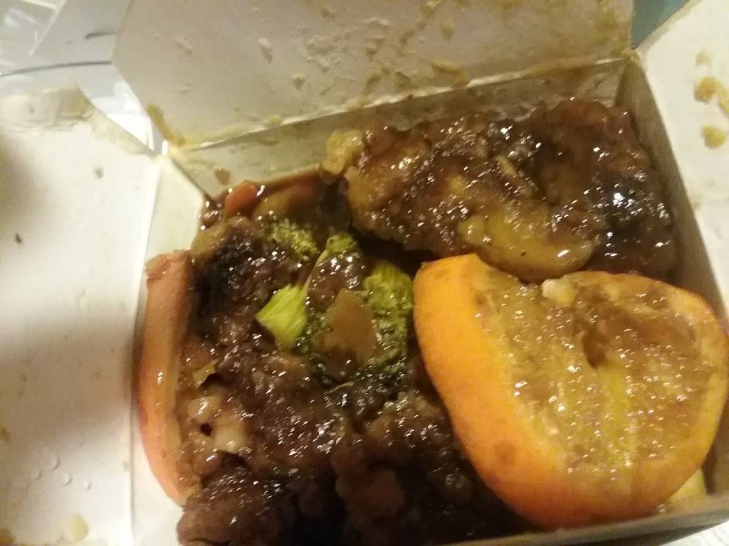 Kus Wokery | restaurant | 900 N Center Ave, Merrill, WI 54452, USA | 7155361148 OR +1 715-536-1148