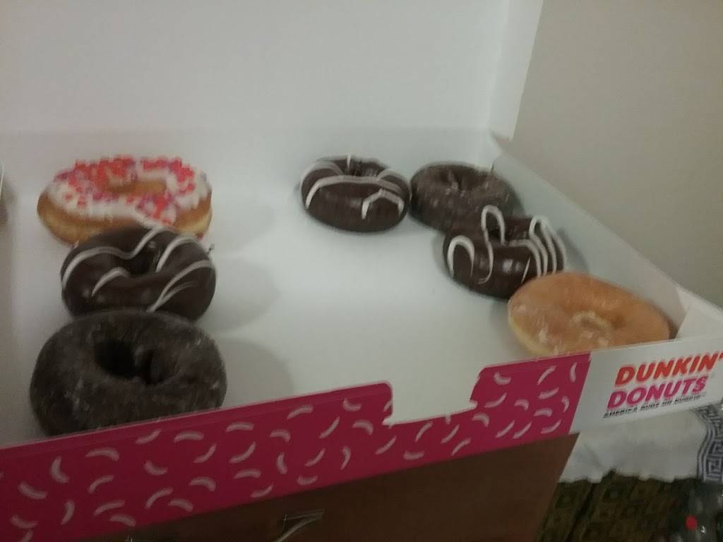 Dunkin | bakery | 216 Elm St, Manchester, NH 03101, USA | 6036220998 OR +1 603-622-0998