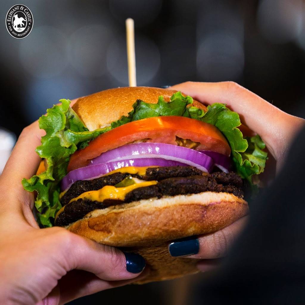 Elephant & Castle | restaurant | 1941 Tower Dr, Glenview, IL 60026, USA | 8477305863 OR +1 847-730-5863
