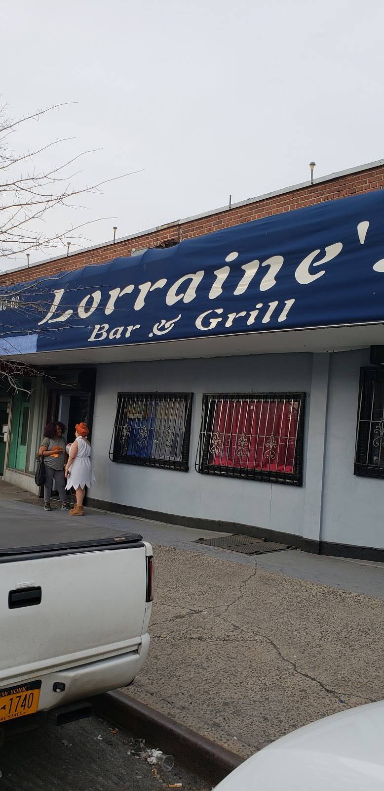 Lorraines Bar & Grill | restaurant | 1410 Unionport Rd, Bronx, NY 10462, USA | 7186756462 OR +1 718-675-6462