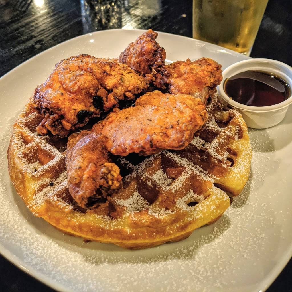 S/T Hooligans | restaurant | 4354 Leary Way NW, Seattle, WA 98107, USA | 2066594754 OR +1 206-659-4754