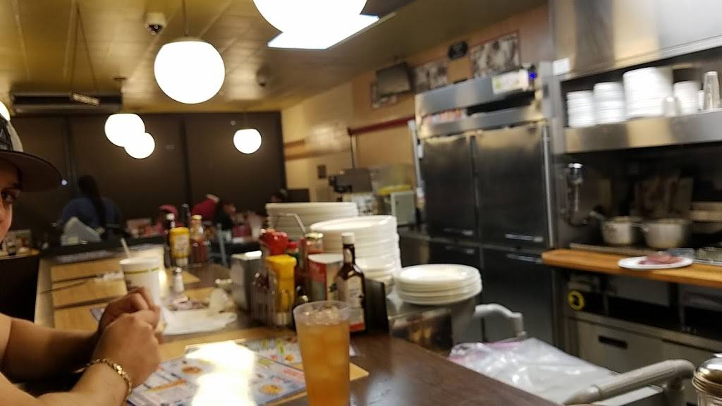 Waffle House | meal takeaway | 2900 FM1764, La Marque, TX 77568, USA | 4099867585 OR +1 409-986-7585