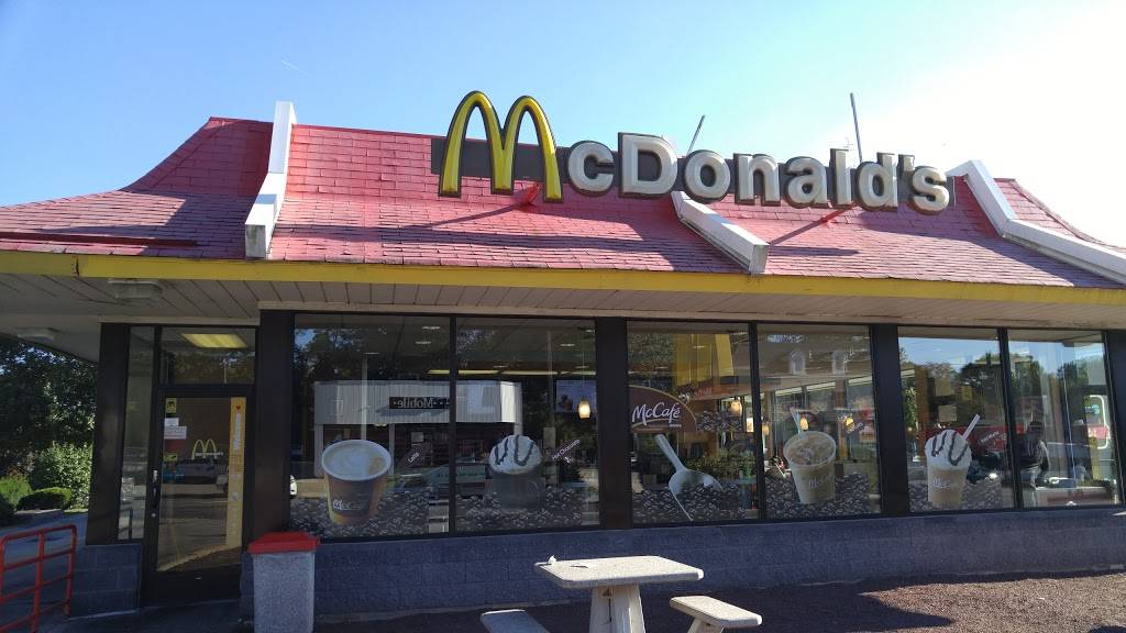 McDonalds | cafe | 5020 City Line Ave, Philadelphia, PA 19131, USA | 2158798950 OR +1 215-879-8950
