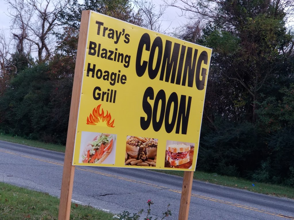 Trays Blazing Hoagie Grill | restaurant | 1401 E Saunders St, Maxton, NC 28364, USA | 9103909364 OR +1 910-390-9364