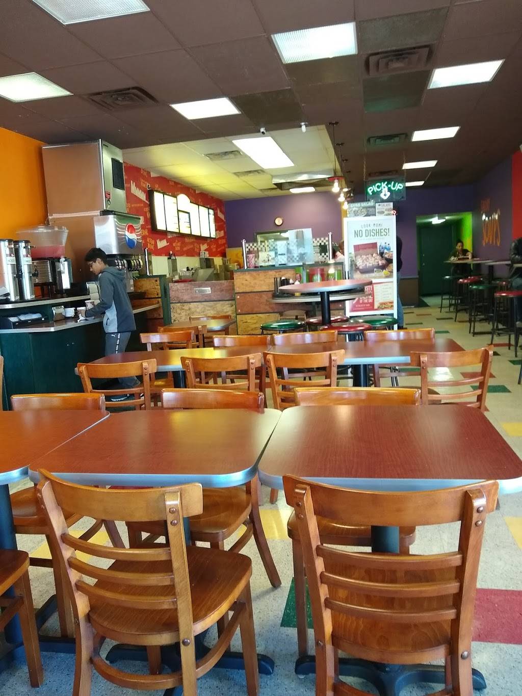 Quiznos | restaurant | 922 Congress Ave, Austin, TX 78701, USA | 5124949300 OR +1 512-494-9300