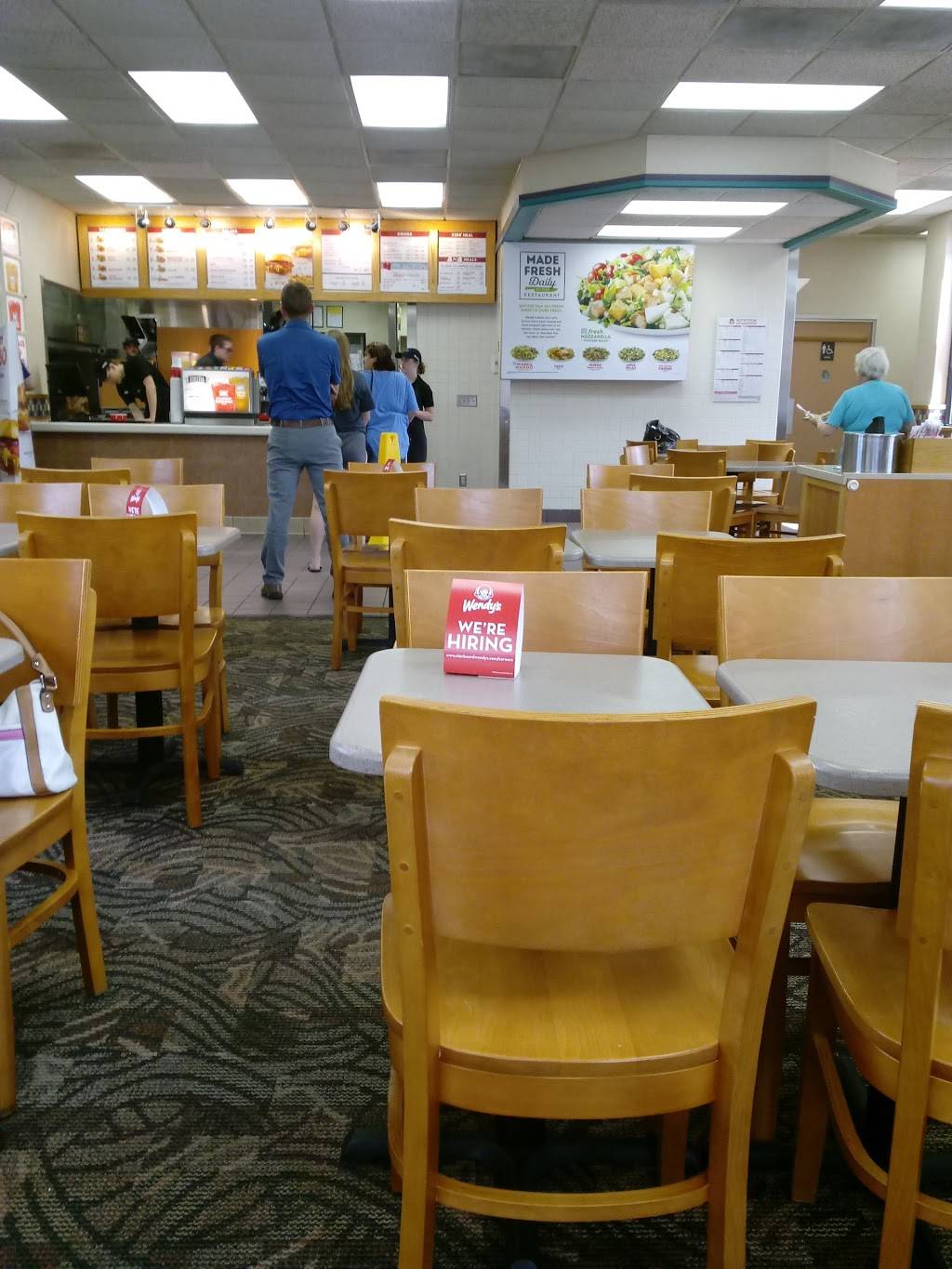 Wendys | restaurant | 613 W. State St, Hastings, MI 49058, USA | 2699488728 OR +1 269-948-8728