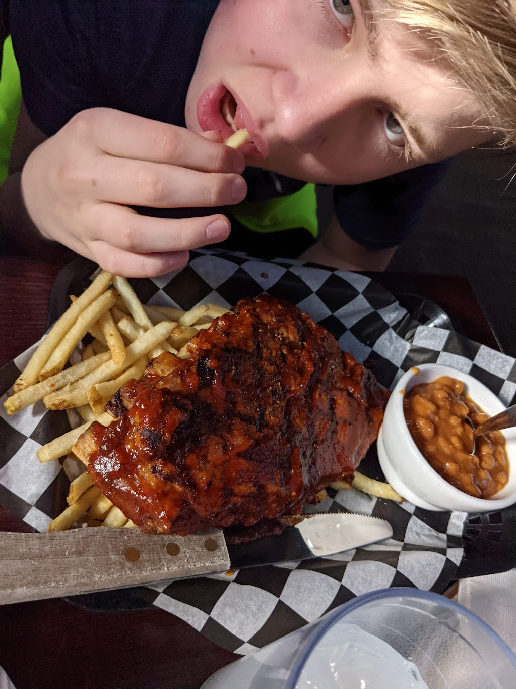 Avalanche Bar & Grill! | restaurant | 15 Emmons Rd, Crested Butte, CO 81225, USA | 9703497195 OR +1 970-349-7195