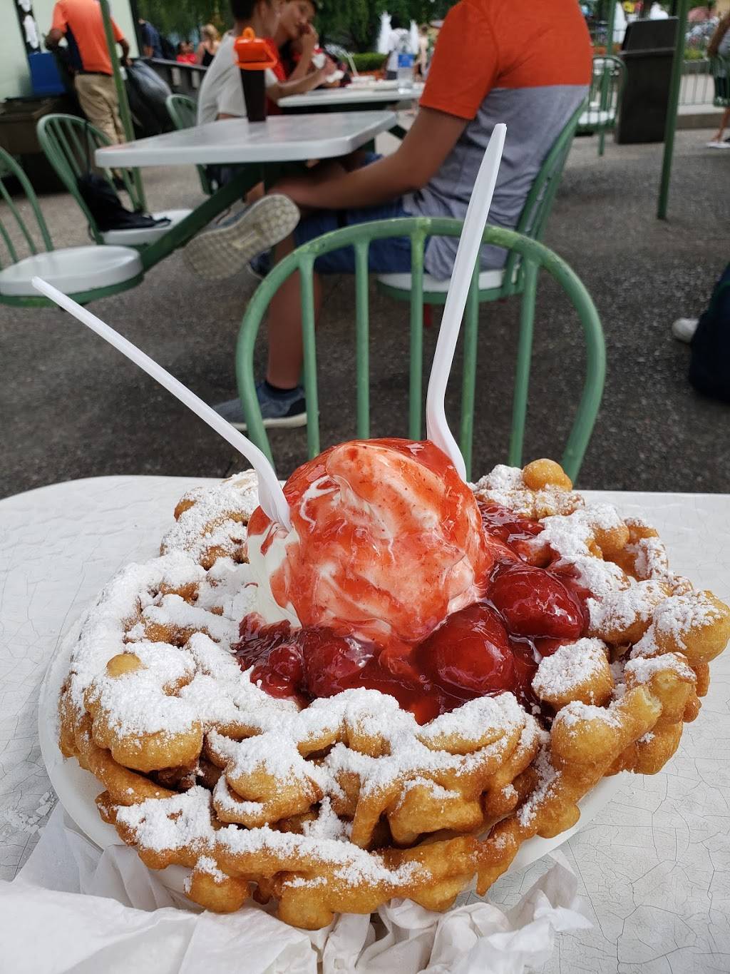 Alphorn Funnel Cakes | restaurant | 1 Canadas Wonderland Drive, Maple, ON L6A 1S6, Canada | 9058327000 OR +1 905-832-7000