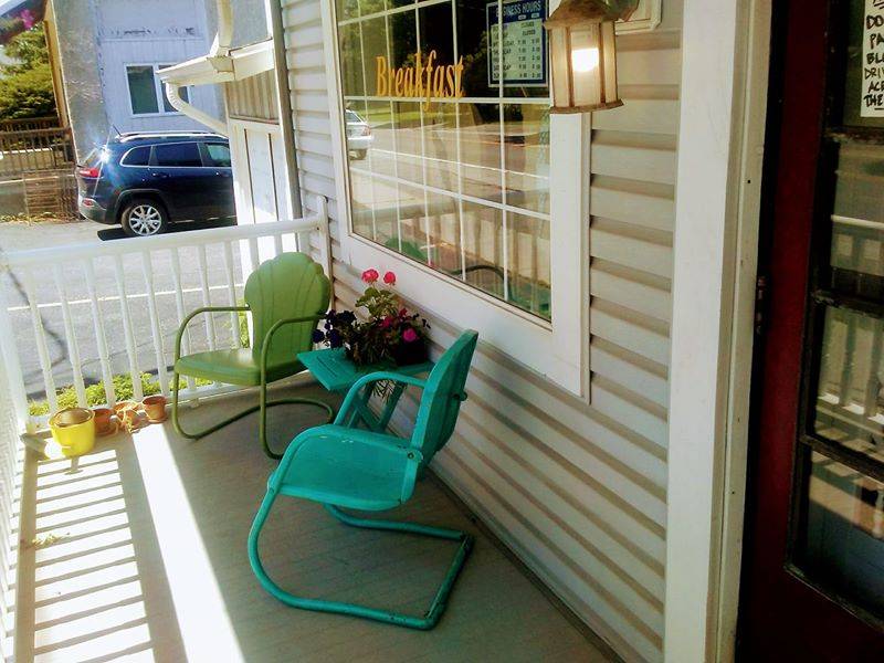 New Hall Diner | restaurant | 4856 Main Street, Hall, NY 14463, USA | 5855262075 OR +1 585-526-2075