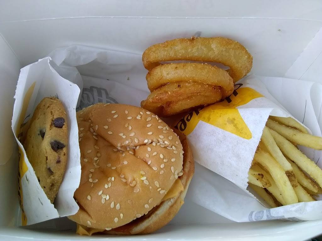 Hardees | restaurant | 96 4th Ave NW, Hutchinson, MN 55350, USA | 3205873429 OR +1 320-587-3429