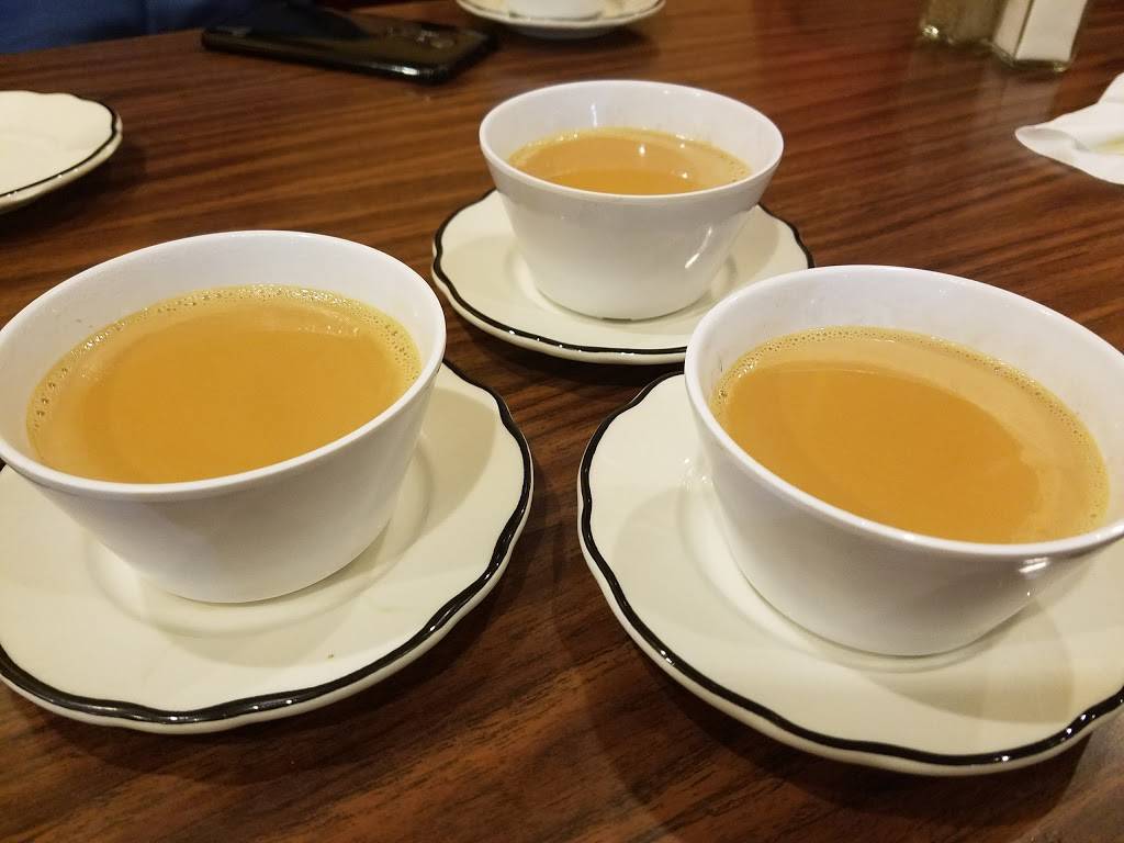 Chicken And Chicks | restaurant | 9203 Skillman St, Dallas, TX 75243, USA | 2148129799 OR +1 214-812-9799