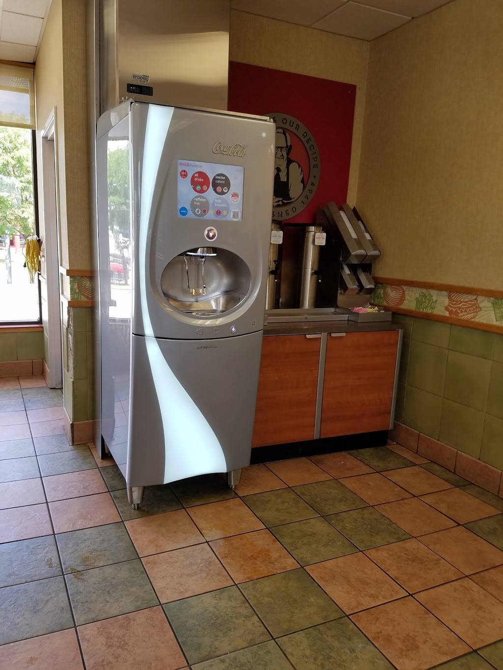 Wendys | restaurant | 5330 Ridge Ave, Cincinnati, OH 45213, USA | 5135313389 OR +1 513-531-3389