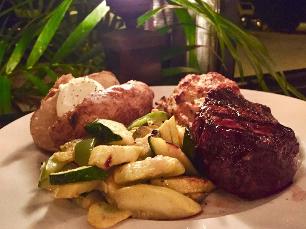 Casa Mias Restaurant | restaurant | 17417 York Rd, Parkton, MD 21120, USA | 4103574231 OR +1 410-357-4231