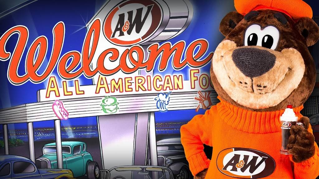 A&W Restaurant | restaurant | 111 W Andres St, Tomah, WI 54660, USA | 6083742115 OR +1 608-374-2115