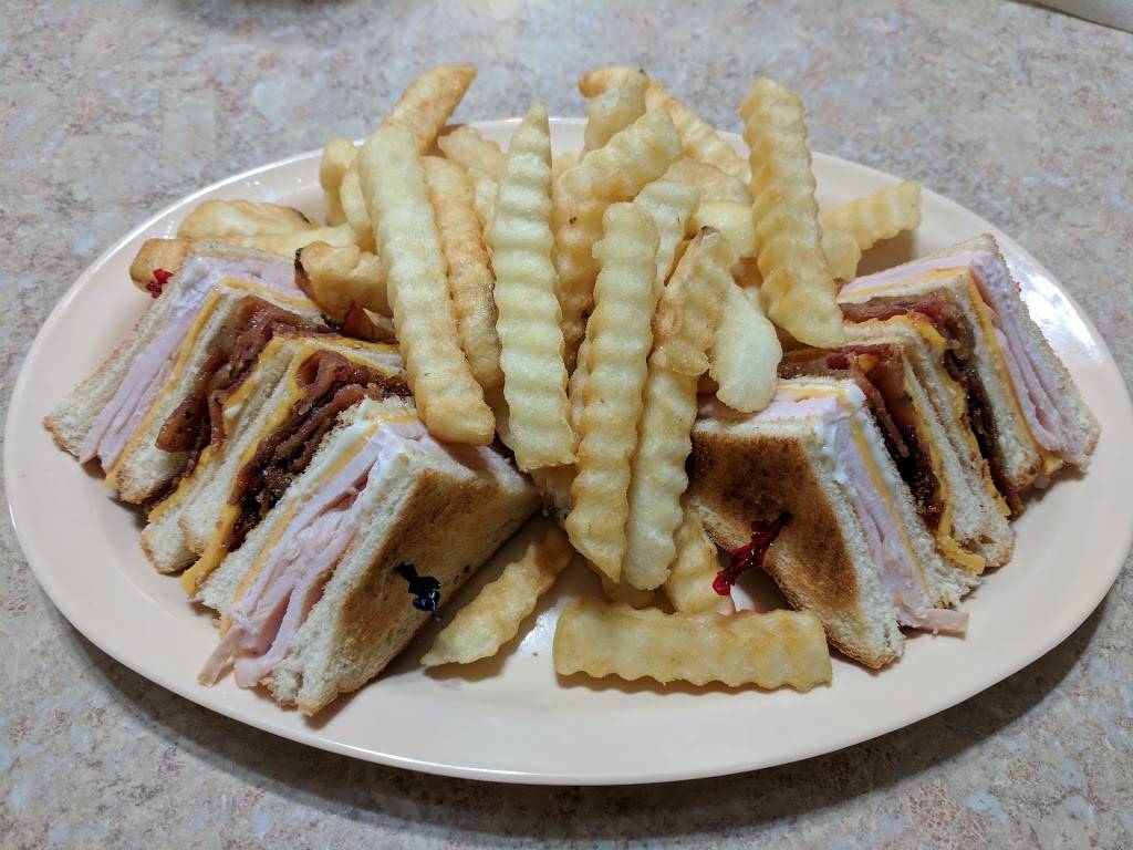 Sandras Seafood Restaurant | restaurant | 4644 US-80, Ellabell, GA 31308, USA | 9128583488 OR +1 912-858-3488