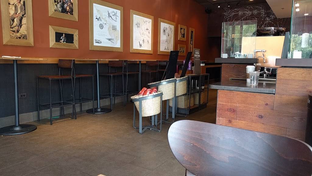 Starbucks | cafe | 680 W North Ave, Elmhurst, IL 60126, USA | 6309930028 OR +1 630-993-0028