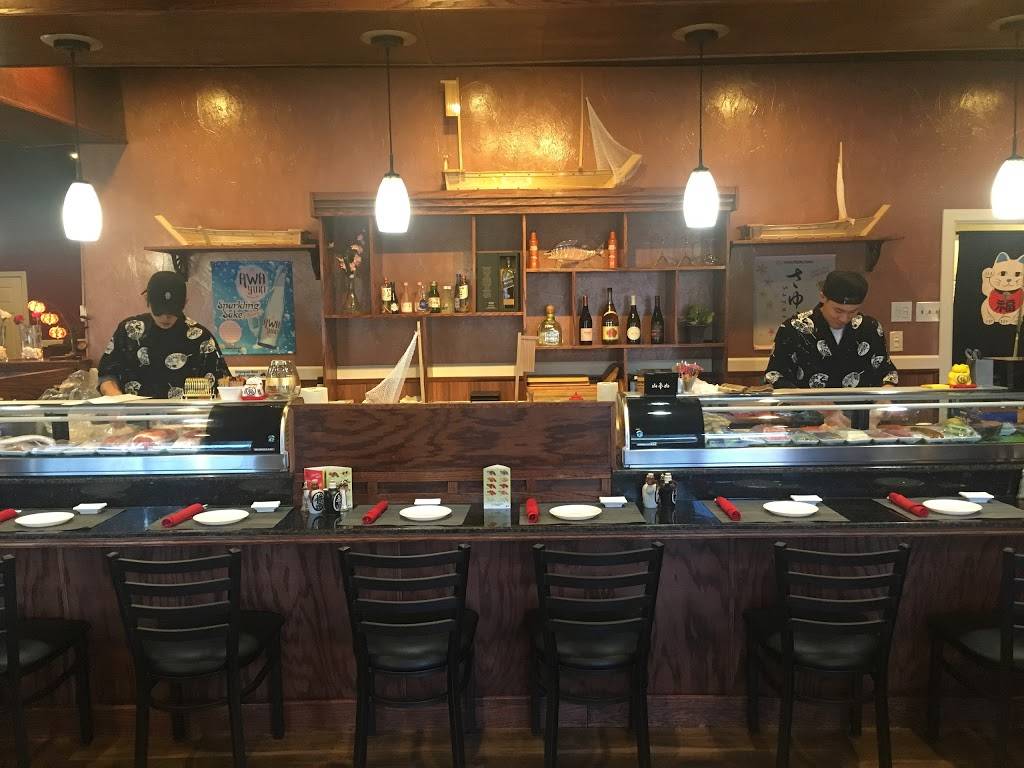 Uri Sushi & Grill | restaurant | 3322 E Fountain Blvd, Colorado Springs, CO 80910, USA | 7193944967 OR +1 719-394-4967