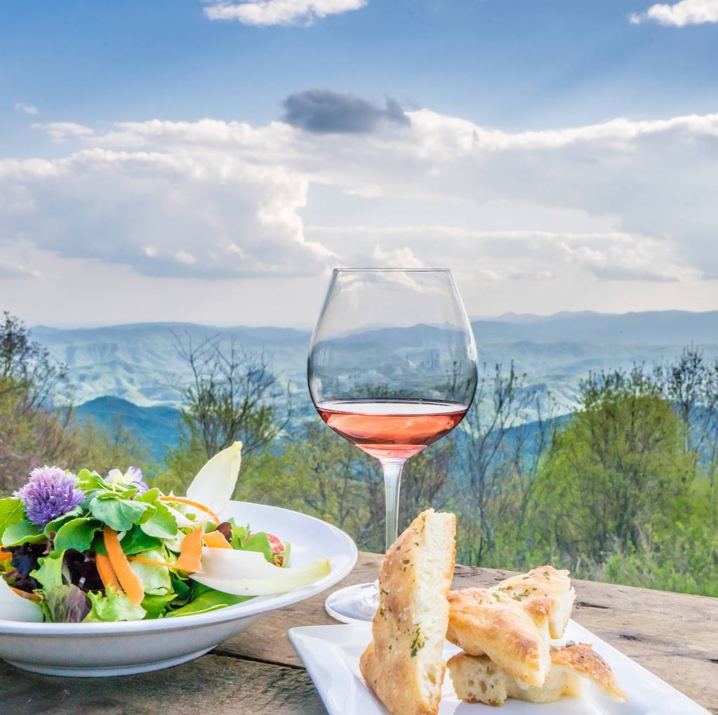 The Ridgeline | restaurant | 8960 Valley Blvd, Blowing Rock, NC 28605, USA | 8284149922 OR +1 828-414-9922