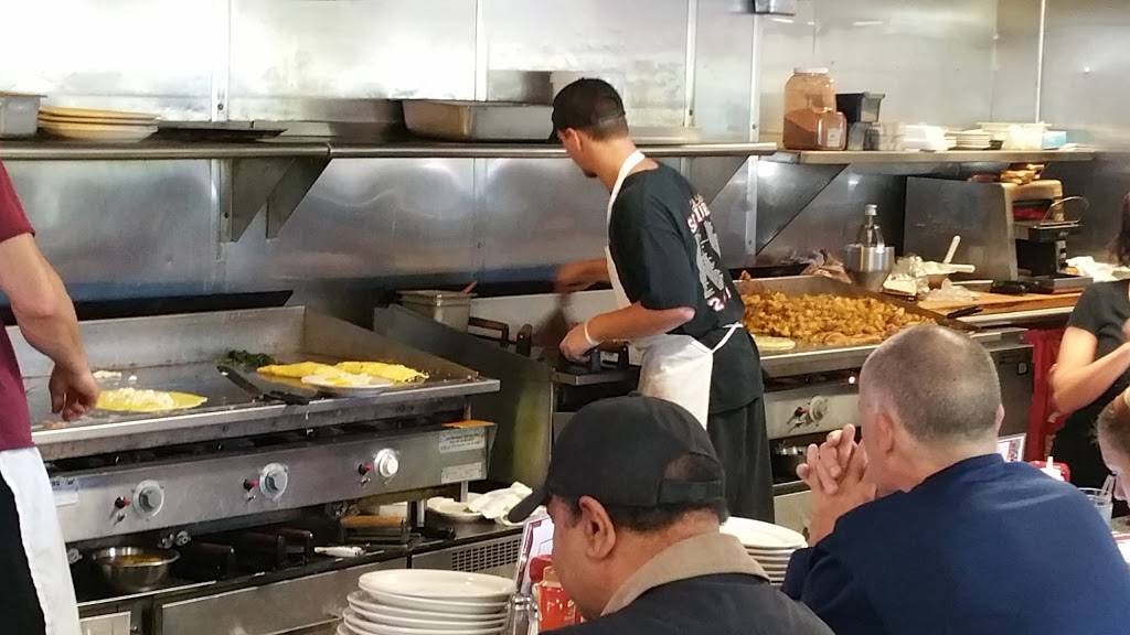 Just Another Phoenix | restaurant | 450 Faunce Corner Rd, North Dartmouth, MA 02747, USA | 5089951610 OR +1 508-995-1610