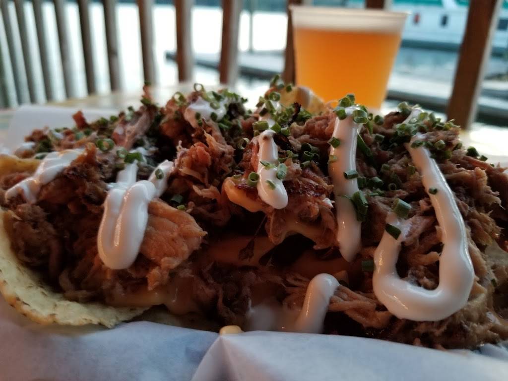 Portside Grill & Bar | restaurant | 3619 Airport Rd, Moneta, VA 24121, USA | 5402977100 OR +1 540-297-7100