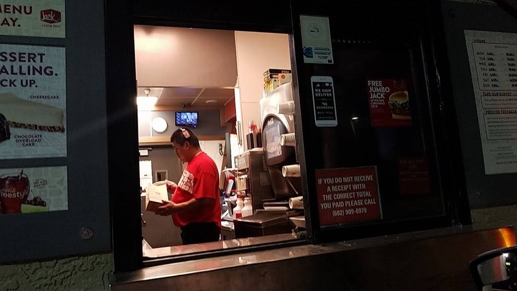 Jack in the Box | restaurant | 2145 E University Dr, Tempe, AZ 85281, USA | 4808948419 OR +1 480-894-8419