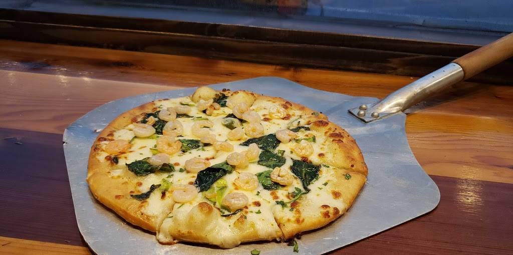 Oasis grill | restaurant | 8736 Goodfellow Blvd, St. Louis, MO 63147, USA | 3143957901 OR +1 314-395-7901