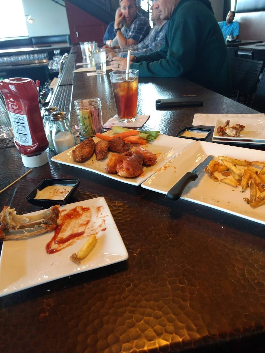 Lazy Dog Johnstown | restaurant | 4801 Thompson Pkwy, Johnstown, CO 80534, USA | 9706608874 OR +1 970-660-8874