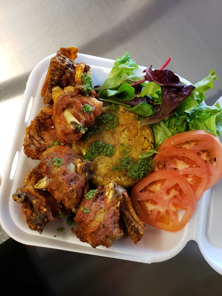 El Sabor de la Isla | restaurant | 8710 N 40th St, Tampa, FL 33604, USA | 8135996794 OR +1 813-599-6794