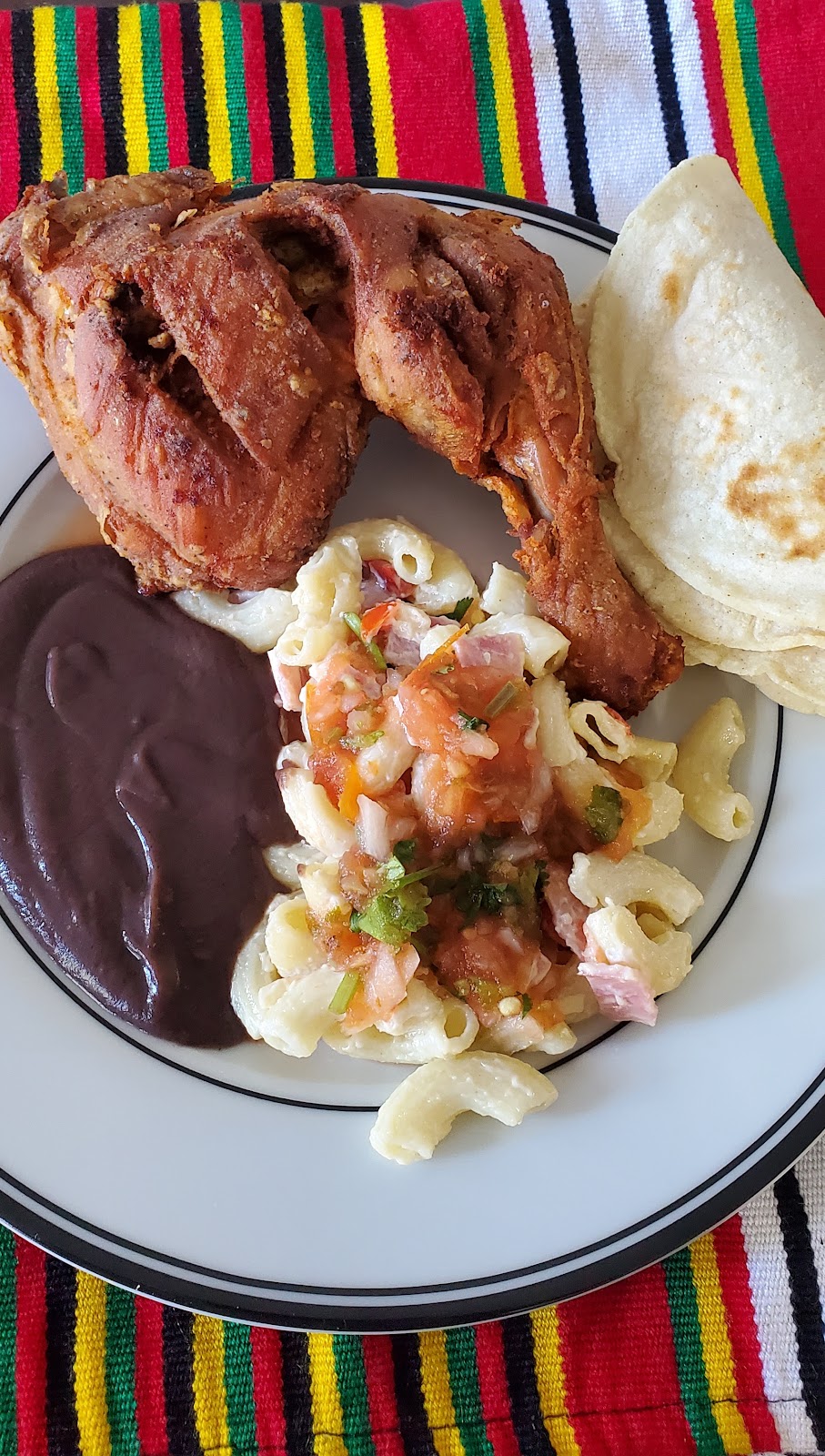 Guatemalteca Authentic Food | restaurant | 2002 Southern Oaks Dr, Austin, TX 78745, USA | 5129254257 OR +1 512-925-4257