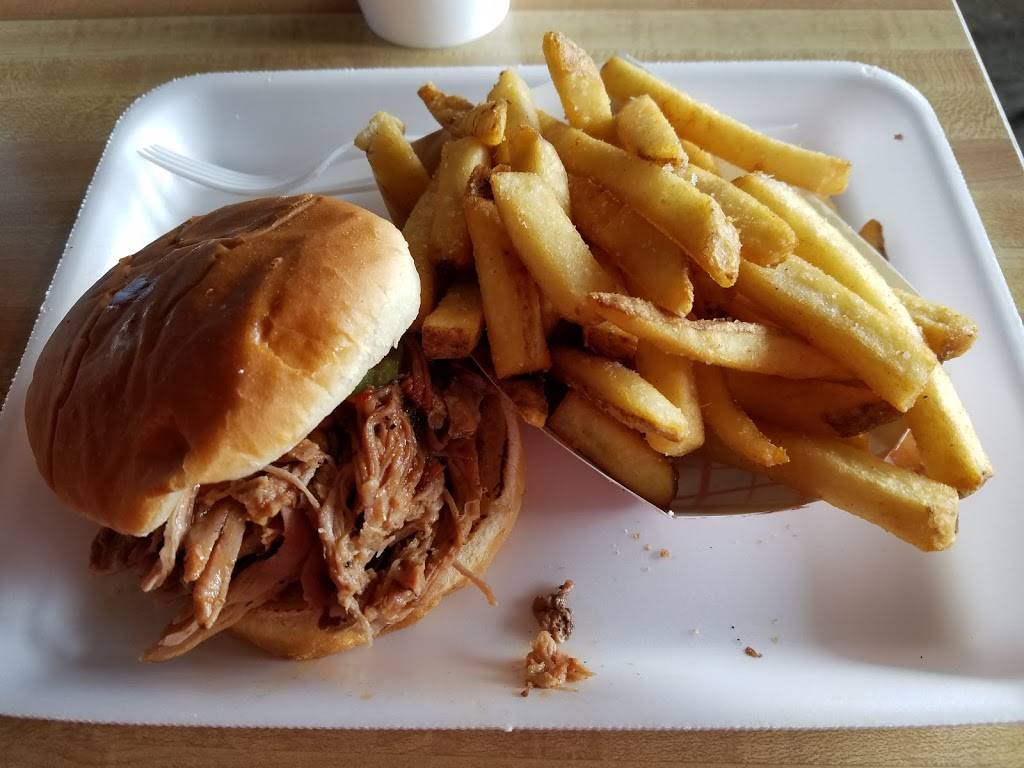 SAW’s Soul Kitchen | restaurant | 215 41st St S, Birmingham, AL 35222, USA | 2055911409 OR +1 205-591-1409