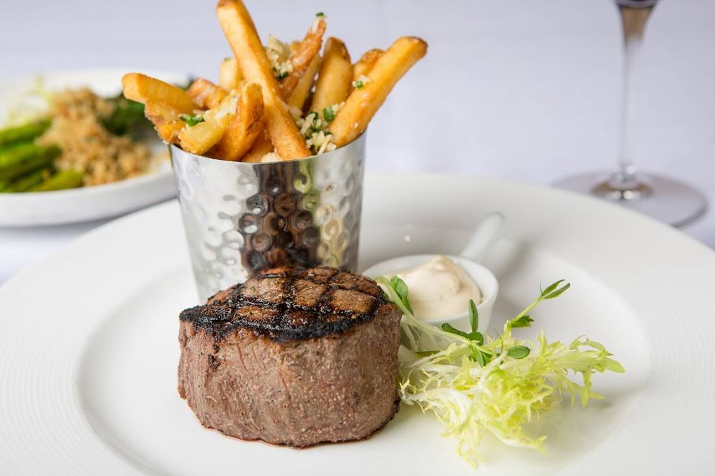 Black Angus Steakhouse | restaurant | 3250 Bloor St W Unit 126, Etobicoke, ON M8X 2X4, Canada | 4162337406 OR +1 416-233-7406