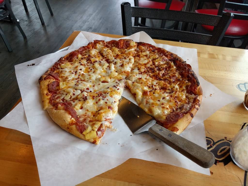 Seabeck Pizza | restaurant | 9919 Trident Ln NW, Silverdale, WA 98383, USA | 3606929500 OR +1 360-692-9500