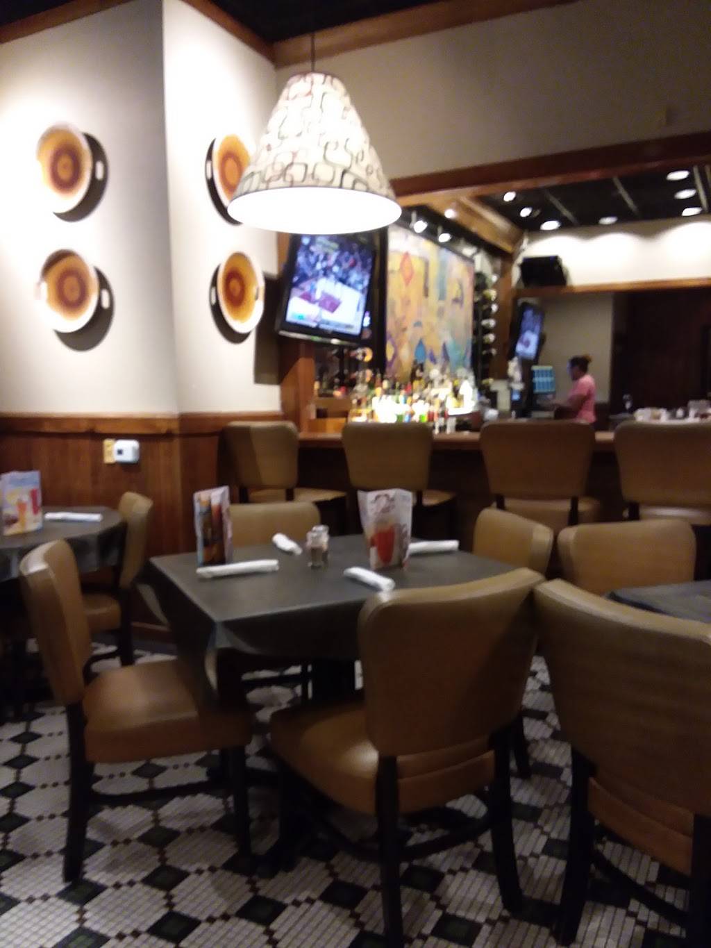 Ruby Tuesday | restaurant | 543 Oglethorpe Hwy, Hinesville, GA 31313, USA | 9124482552 OR +1 912-448-2552