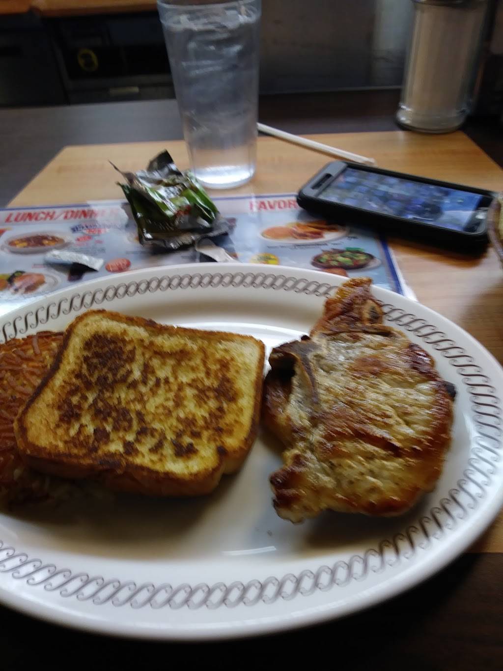Waffle House | meal takeaway | 25 Thomas Griffin Rd, Newberry, SC 29108, USA | 8032769022 OR +1 803-276-9022