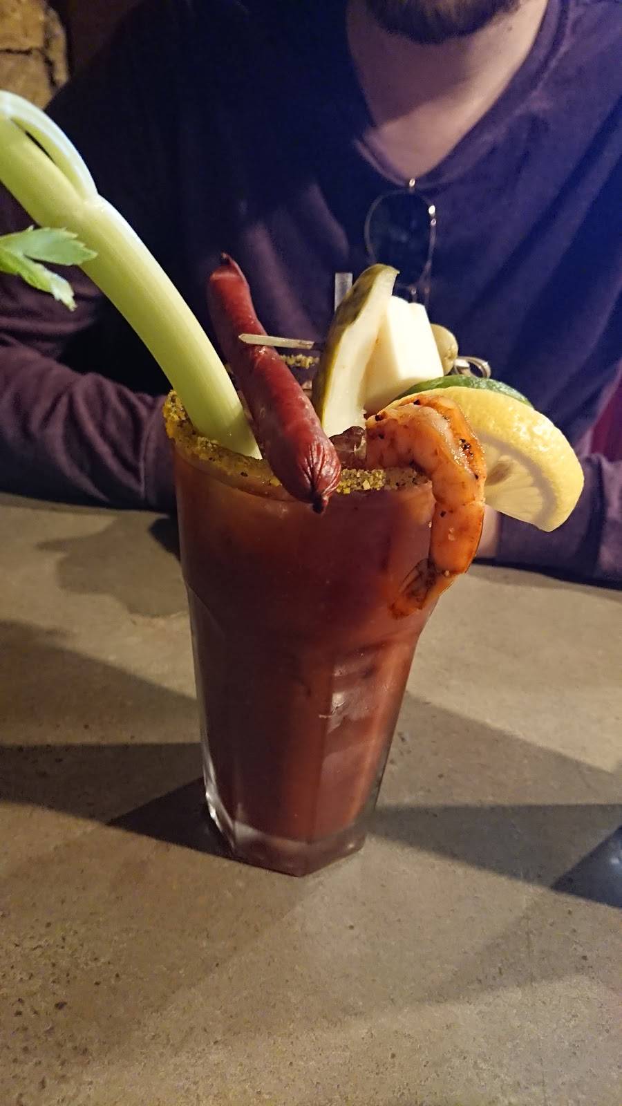 Club Tavern | restaurant | 1915 Branch St, Middleton, WI 53562, USA | 6088363773 OR +1 608-836-3773