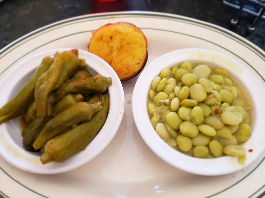 Peggys | restaurant | 326 S Cleveland St, Memphis, TN 38104, USA | 9014744938 OR +1 901-474-4938