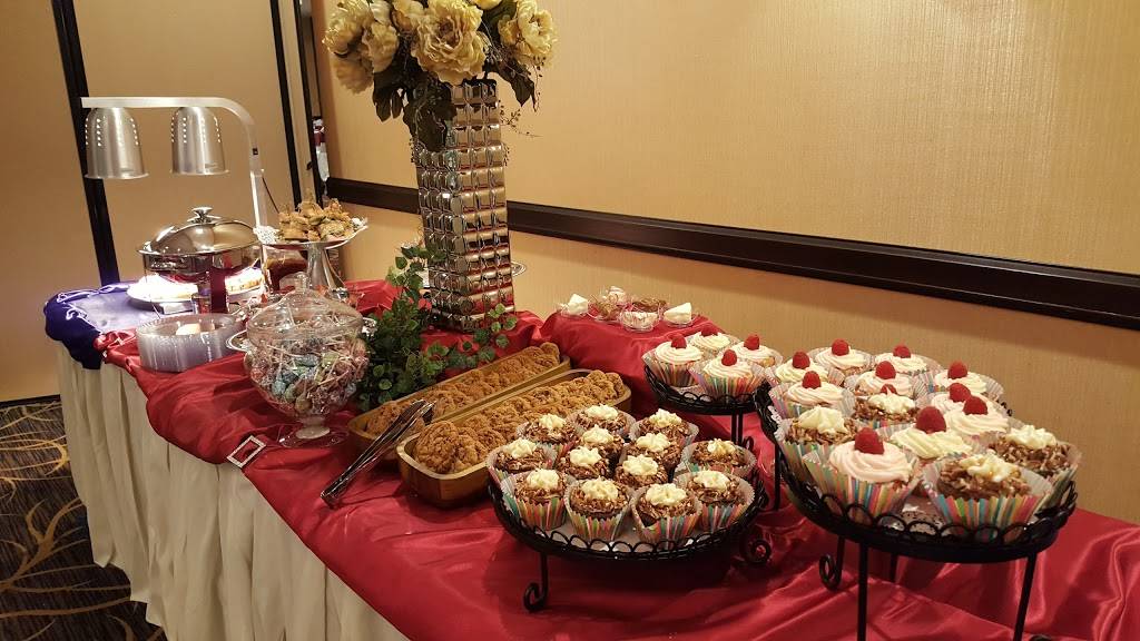 Zuri Restaurant & Lounge | night club | 117 S Watson Rd, Arlington, TX 76010, USA | 8172008088 OR +1 817-200-8088