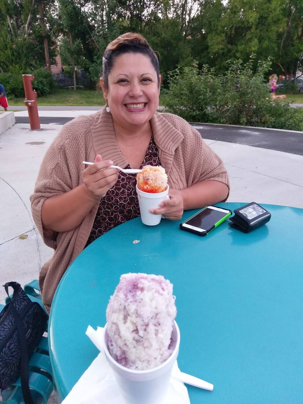 Blancas Snow Cones - Shaved Ice | restaurant | 4821 Columbia Pike, Arlington, VA 22204, USA | 2404016263 OR +1 240-401-6263