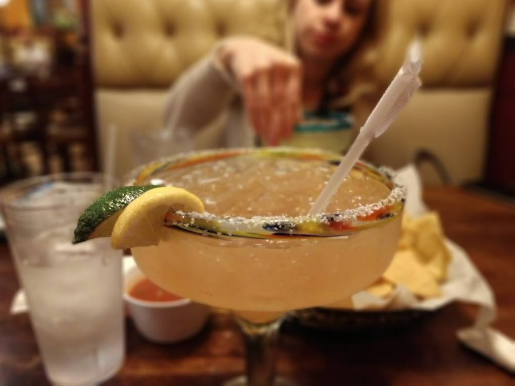 El Tapatio | restaurant | 707 Milford Rd, Merrimack, NH 03054, USA | 6032625801 OR +1 603-262-5801