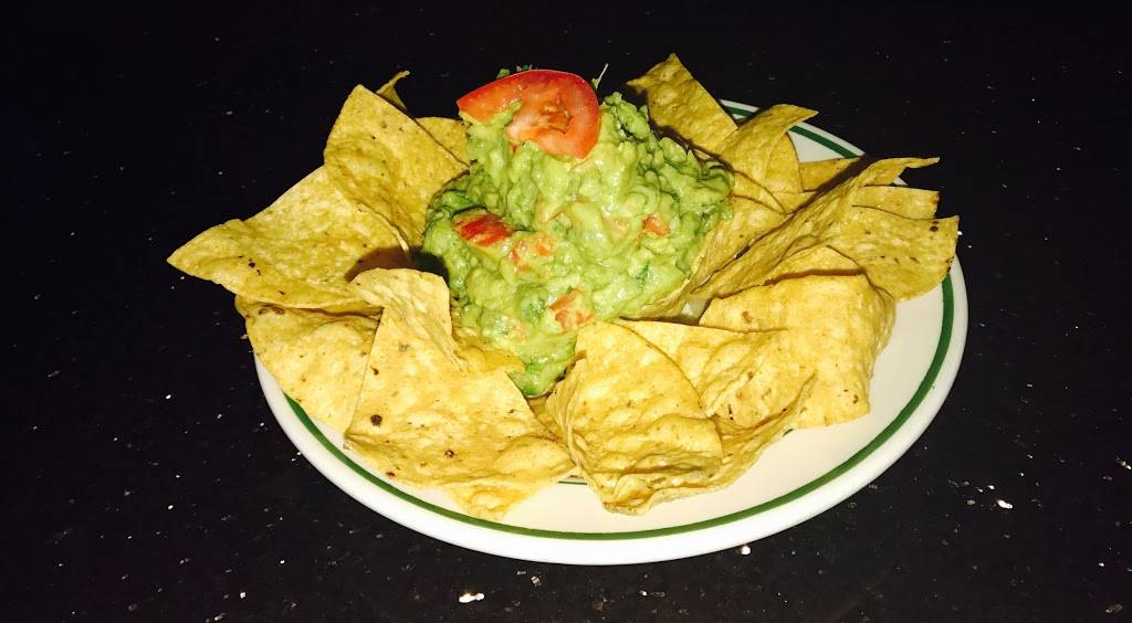 Pulqueria Midway | restaurant | 4820 S Cicero Ave, Chicago, IL 60638, USA | 7736473000 OR +1 773-647-3000