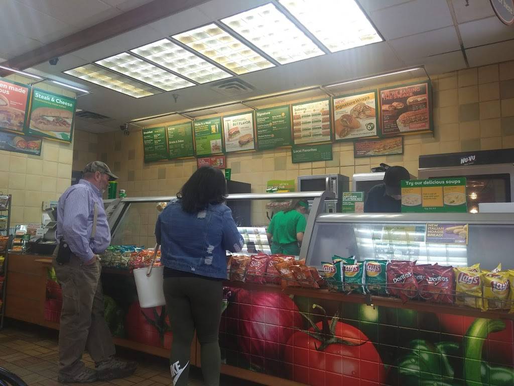 Subway Restaurants | restaurant | 1440 85th Ave N, Brooklyn Park, MN 55444, USA | 7635604474 OR +1 763-560-4474