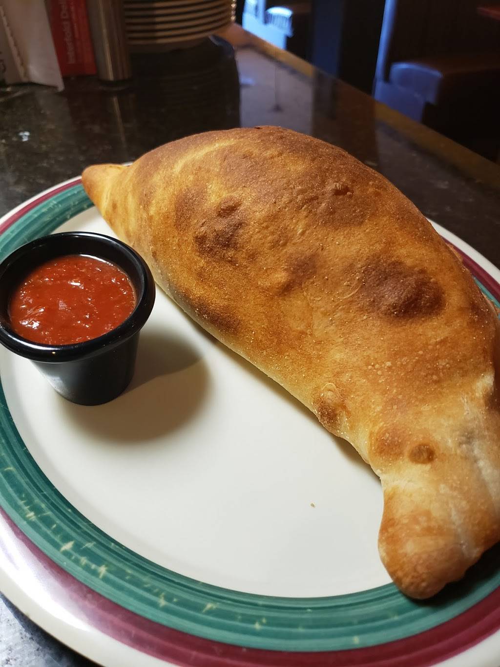 Bizzarro’s Italian Restaurant & Pizzeria | restaurant | 3682 N Wickham Rd, Melbourne, FL 32935, USA | 3217520555 OR +1 321-752-0555