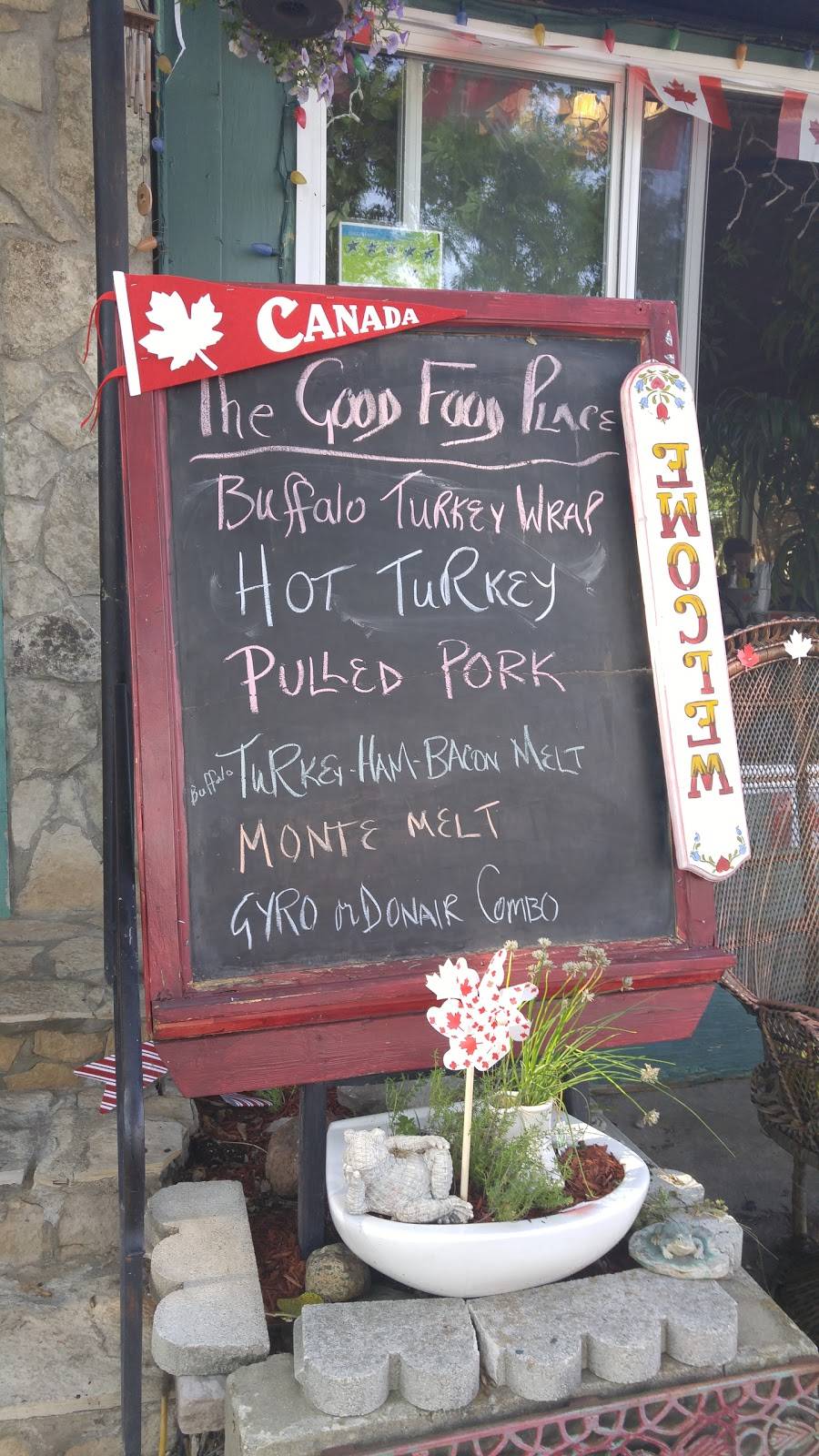 Drifters Inn | restaurant | 114 King St W, Harrow, ON N0R 1G0, Canada | 5197389303 OR +1 519-738-9303