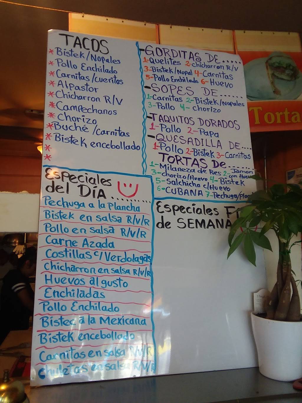 La Chiquita | restaurant | 1915 Drew St, Clearwater, FL 33765, USA | 7276576929 OR +1 727-657-6929