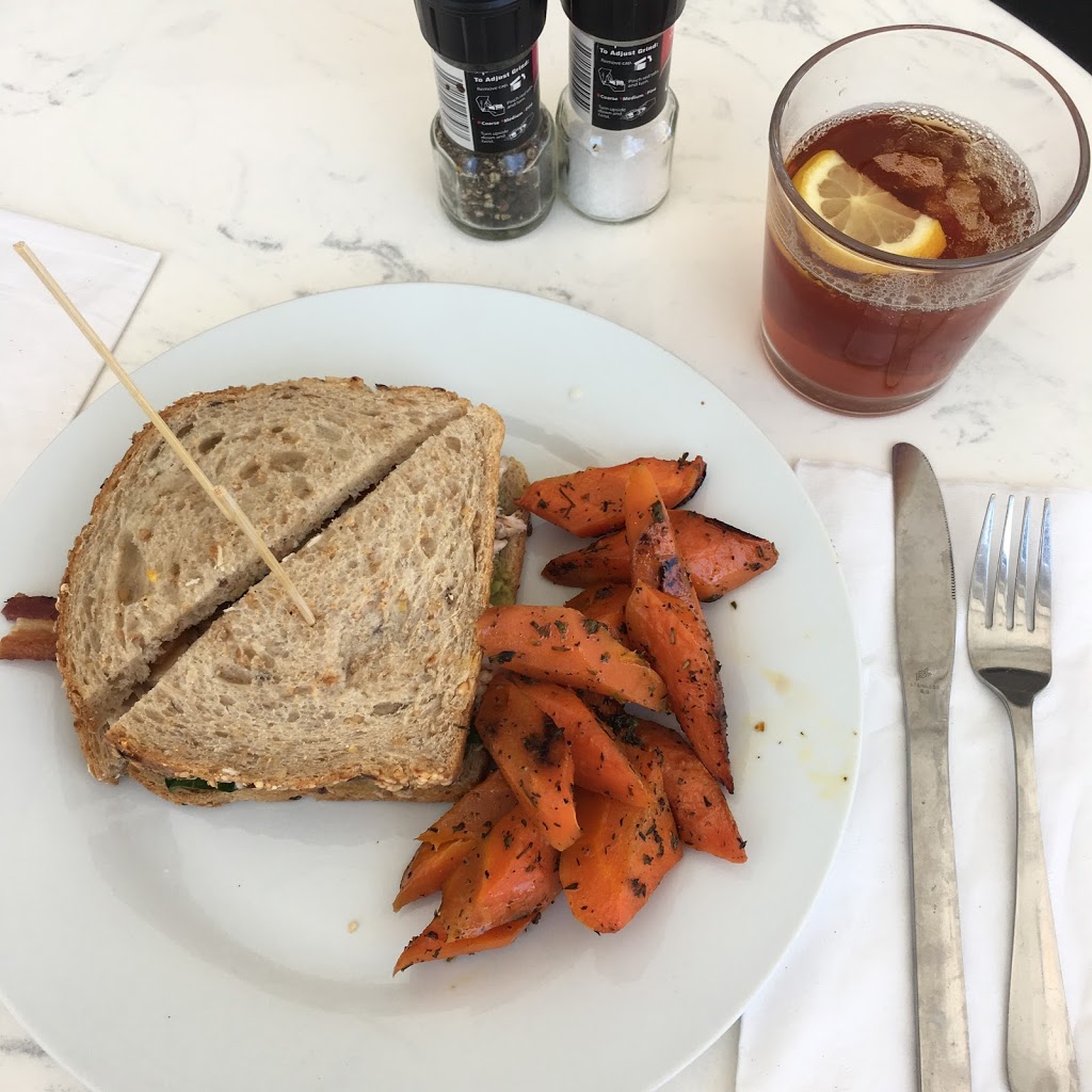 Real & Rosemary Tuscaloosa | restaurant | 2128 University Blvd, Tuscaloosa, AL 35401, USA | 2058612328 OR +1 205-861-2328